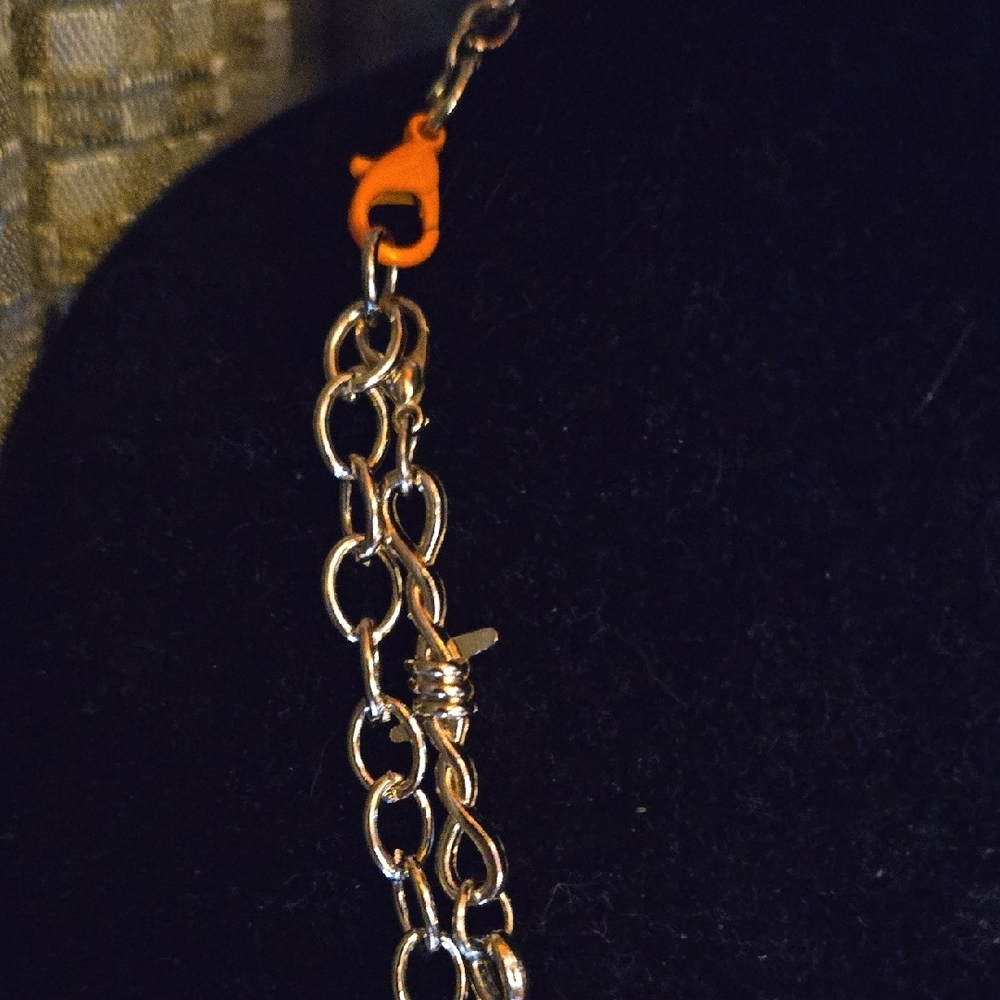 Multicolor Chain Necklace - Picture 5 of 10